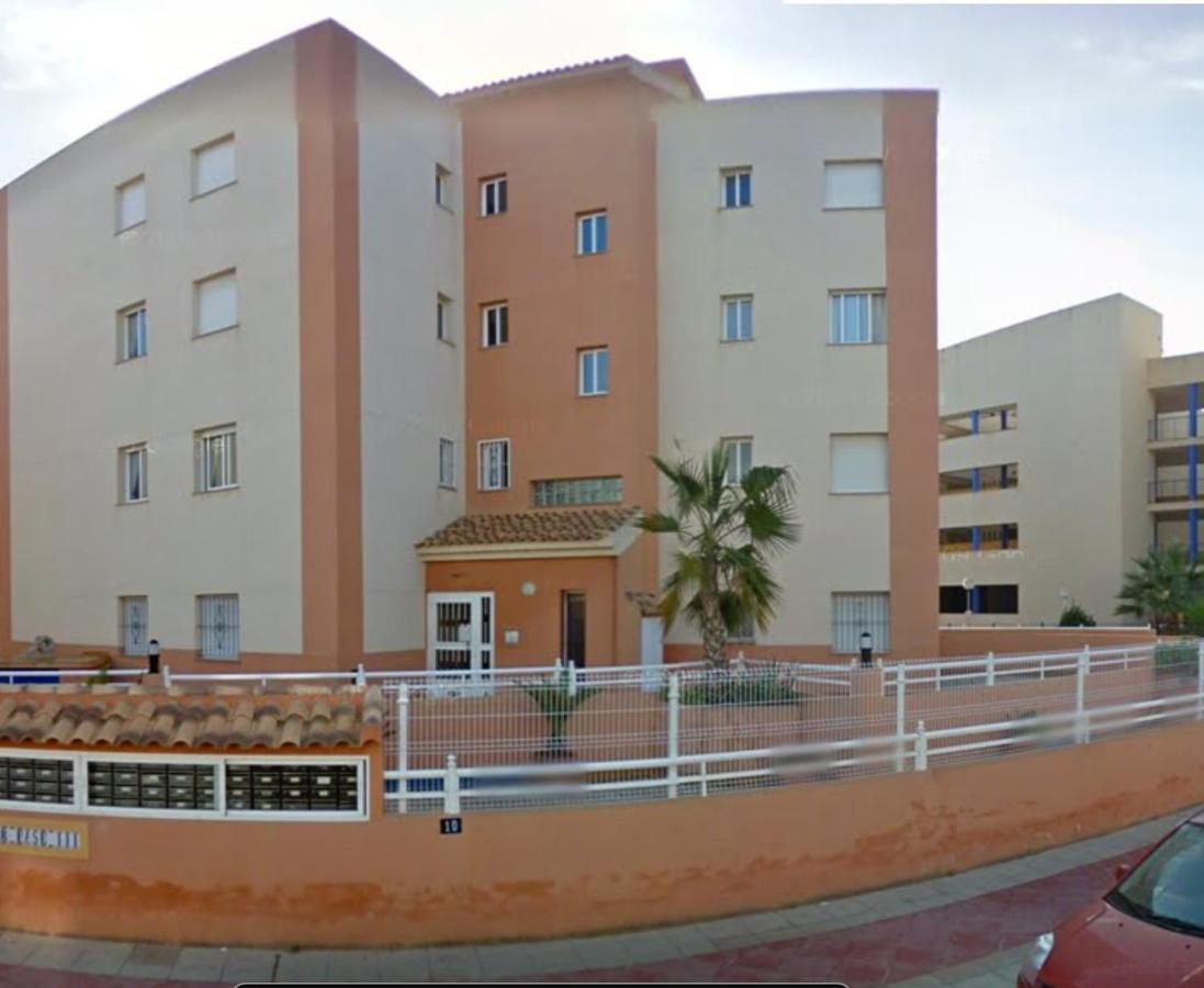 Luxurious 2 Bedroom Apartment Near Cabo Roig Strip Οριουέλα Εξωτερικό φωτογραφία