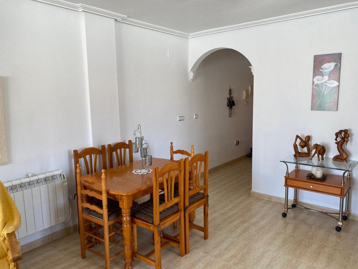 Luxurious 2 Bedroom Apartment Near Cabo Roig Strip Οριουέλα Εξωτερικό φωτογραφία